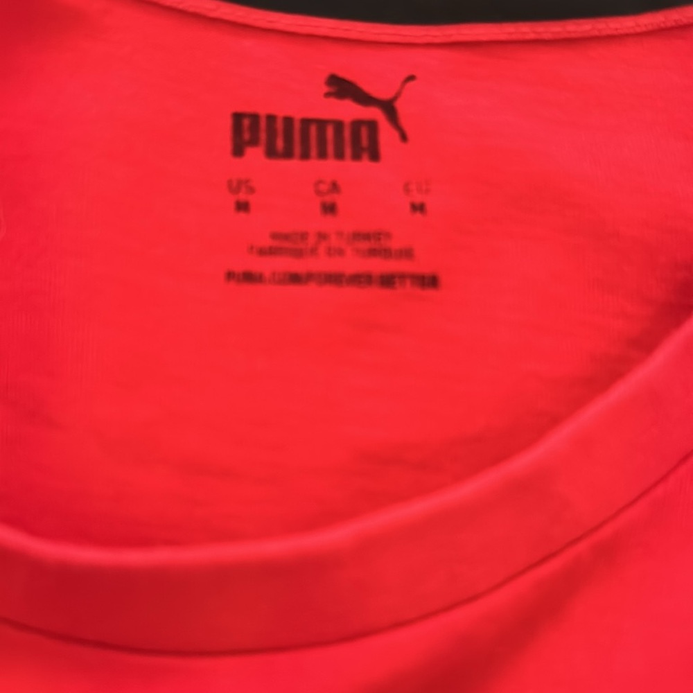 Puma Men’s Ferrari Tee’s Medium - Picture 5 of 6